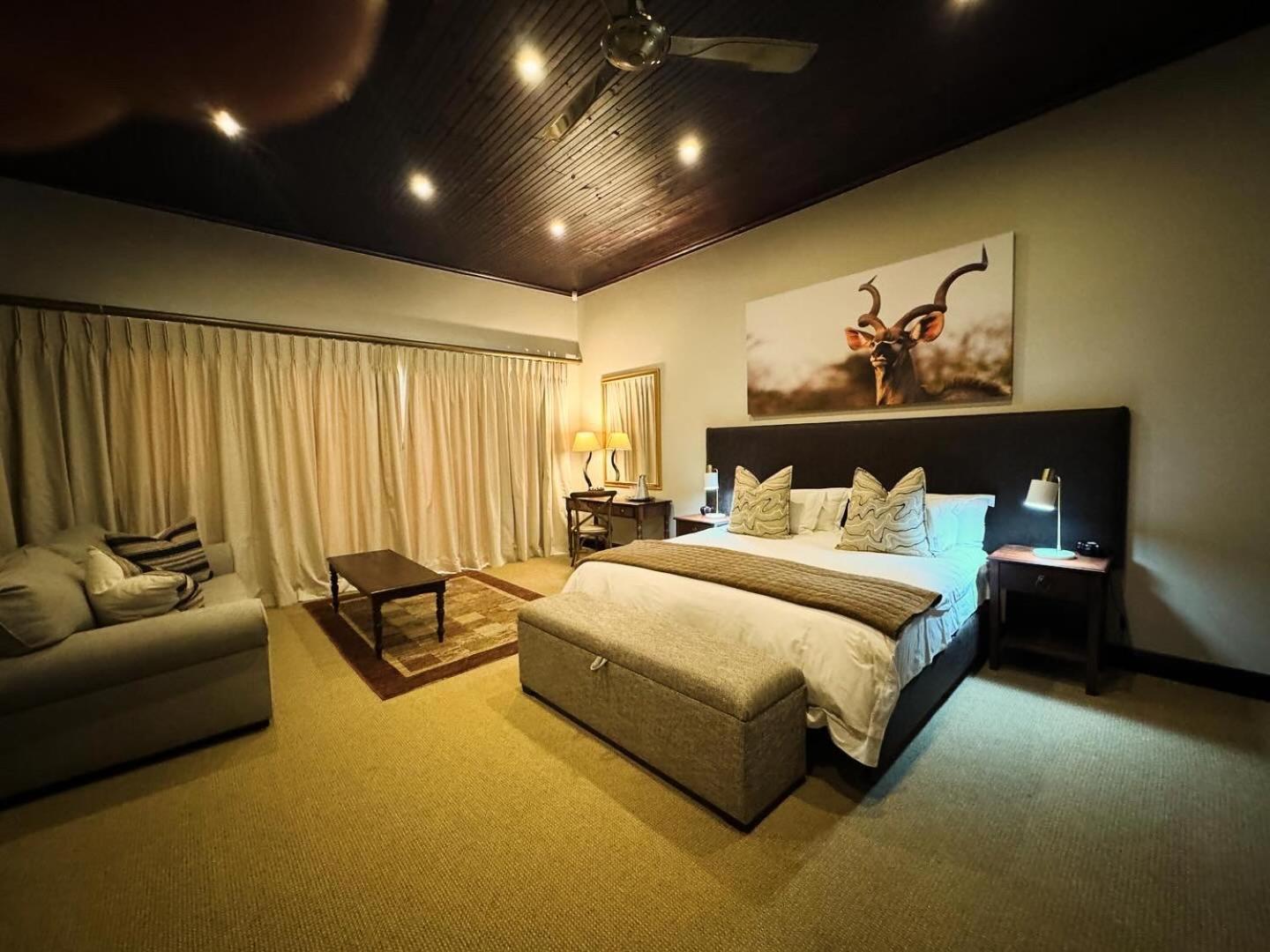Swartberg Private Game Lodge 奥茨胡恩 外观 照片